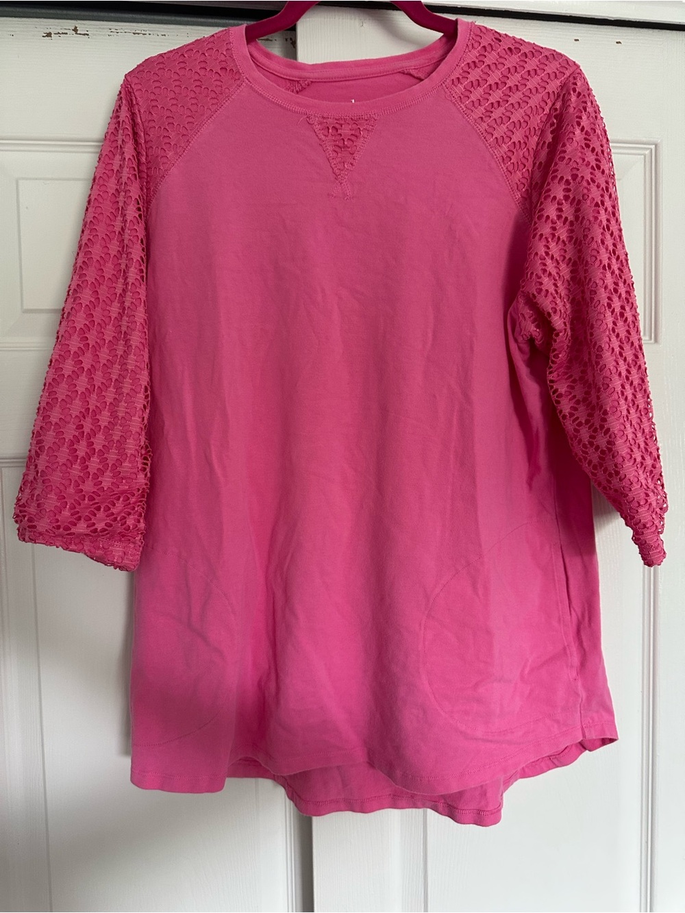 D & Co. Active Women's Crochet-Sleeve Hot Pink Shirt size medium